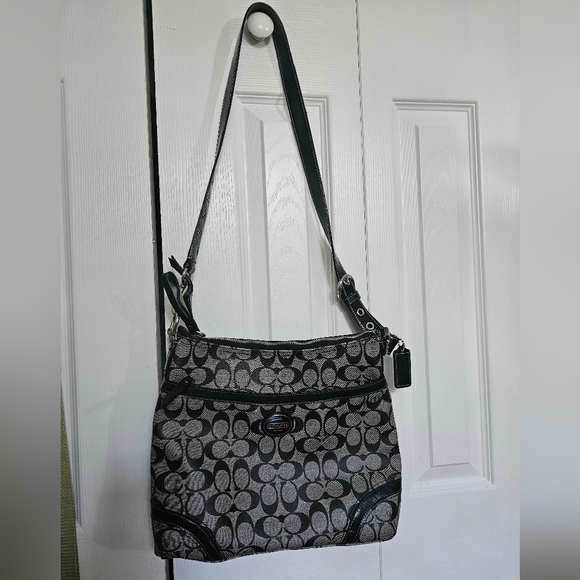 Coach purse , AUTHENTIC COACH K1193-F18925 HERITAGE BLACK/GRAY Bag Purse Tote - Picture 6 of 9